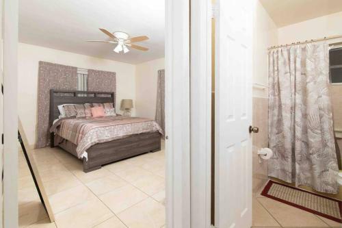 Spacious Apartment Close To Hardrock & Ftl Airport