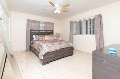 Spacious Apartment Close To Hardrock & Ftl Airport