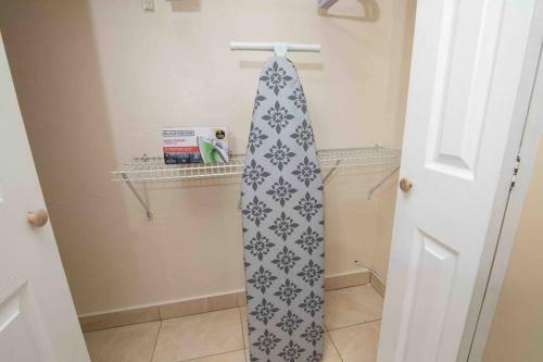 Spacious Apartment Close To Hardrock & Ftl Airport
