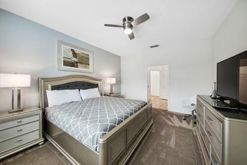 Southern Magnolia Retreat