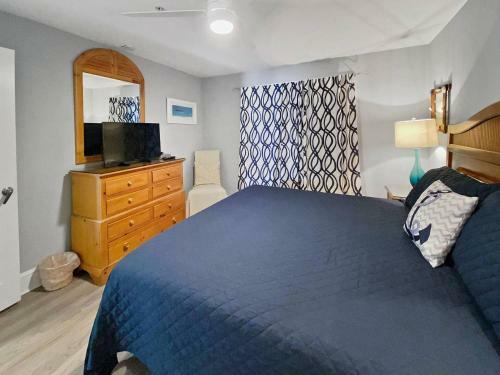 Crystal Dunes 204 By Destin Getaways