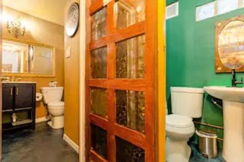 Magical Compound With Room For 30+