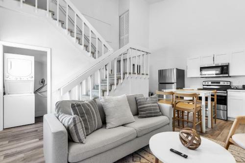 Stylish & Modern Home - 5 Min To Brickell