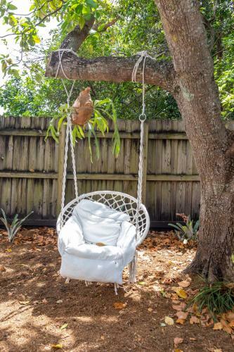 Peaceful 2 Br Home In Miami Modern District