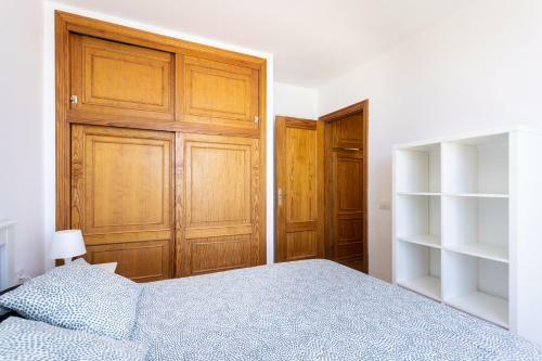 Home2book Sea View Cozy Apartment