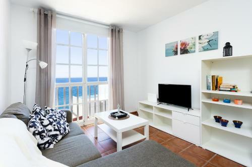 Home2book Sea View Cozy Apartment