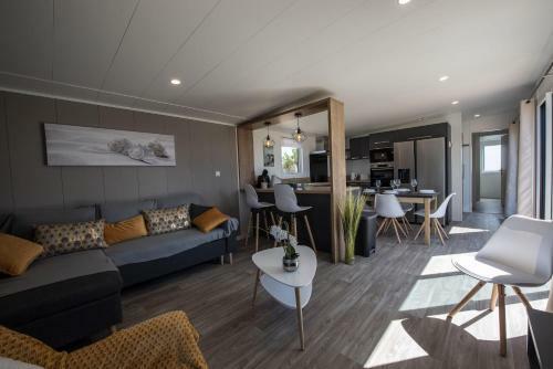 Chalet Pour Des Vacances Ressourcantes A Bretignolles