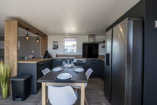 Chalet Pour Des Vacances Ressourcantes A Bretignolles