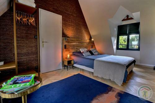 Bed & Breakfast Manoir De La Droulinais