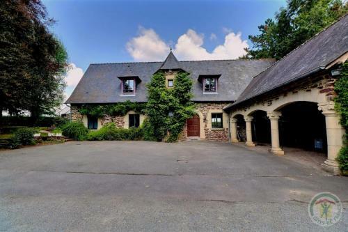 Bed & Breakfast Manoir De La Droulinais