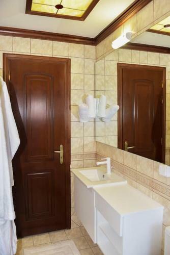 Irini's Boutique Home