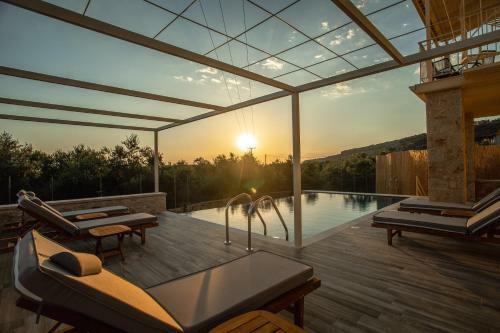 Nora's Villa