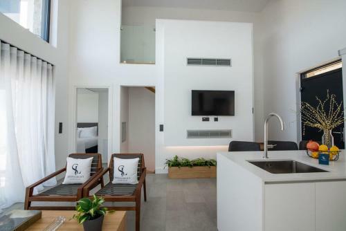 Sivota Legacy Luxury Villas