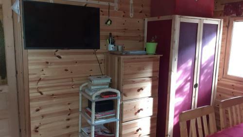 Small Chalet In A Meadow For 4 People