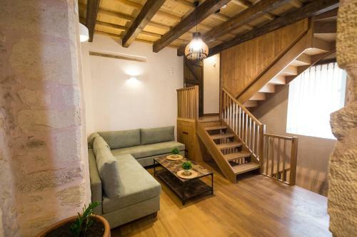 Domus Clodia, Sensing Rethymno's Old Town!