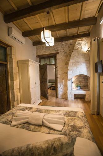 Domus Clodia, Sensing Rethymno's Old Town!