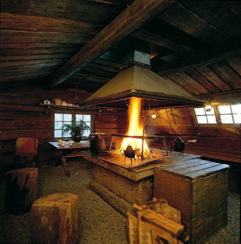 Bed & Breakfast Sk�lsj�g�rden Timber Lodge