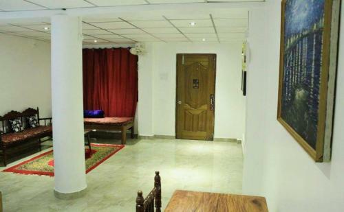 Bed & Breakfast Kapoor Tourist Cottage