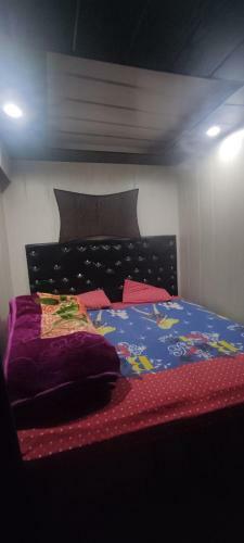 Hostal Hotel Monal Sarahan Bsr
