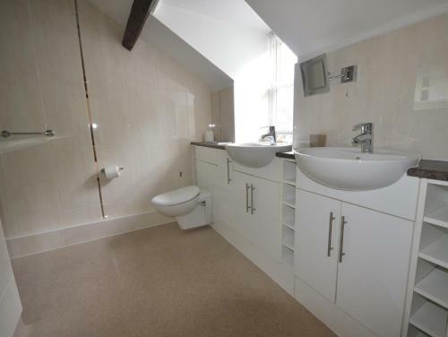 Hostal Southview Guest House & Indoor Pool