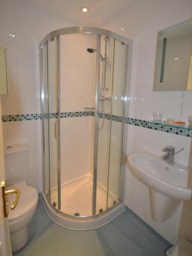 Hostal Southview Guest House & Indoor Pool