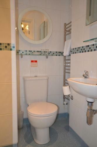 Hostal Southview Guest House & Indoor Pool