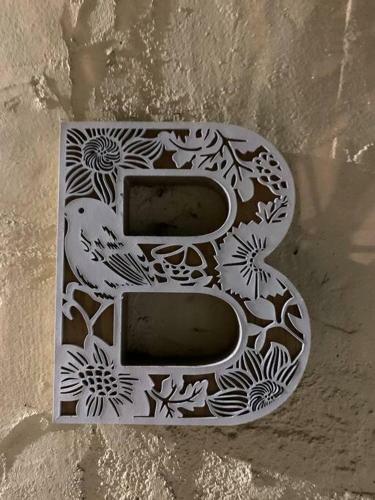Castaway Beach Cottage (b) 1 Br, Kitchenette, Waterview