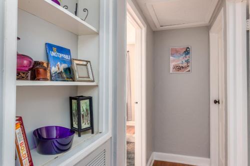 Cozy Hideaway Near Seminole Heights