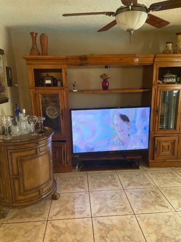Bongo Stays Beautiful Upscale Home Close To The Airport