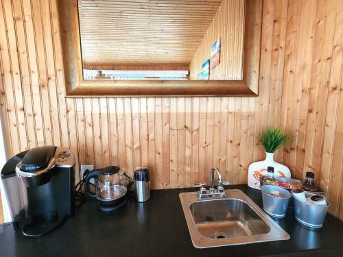 Sunset Beach Cottages - 2 Bedroom