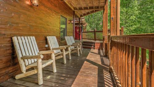 Cozy Bear Cabin By Escape To Blue Ridge