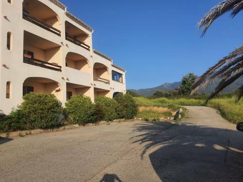 Apartment Liscia Sea Views