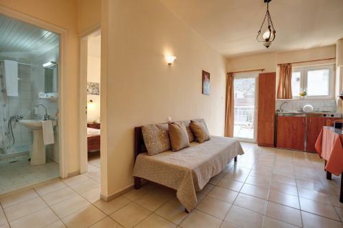 Semeli Stalis Apartments