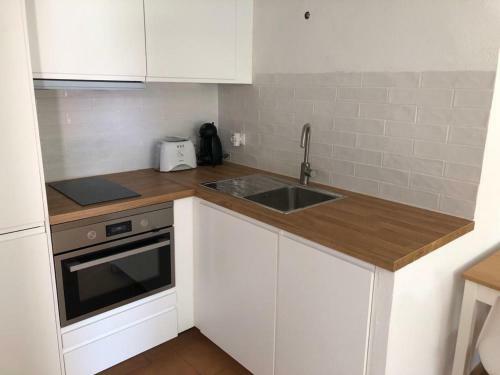 Apartamento Pedras D'el Rei, T0 Renovado
