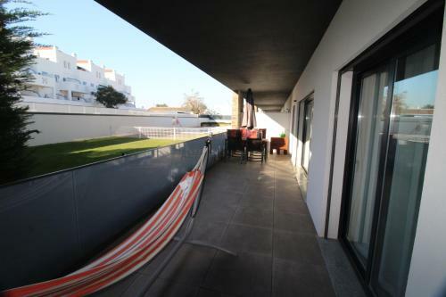 New, Spacious One Bedroom Apartment With Pool In Cabanas De Tavira