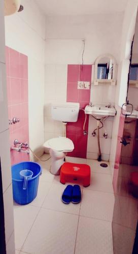 Hostal Grand Paradise Guest House