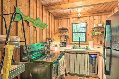 Cozy Cabin Getaway About 1 Mi To Lake Rabun Beach