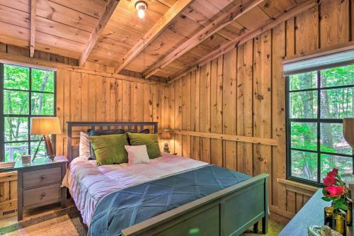 Cozy Cabin Getaway About 1 Mi To Lake Rabun Beach