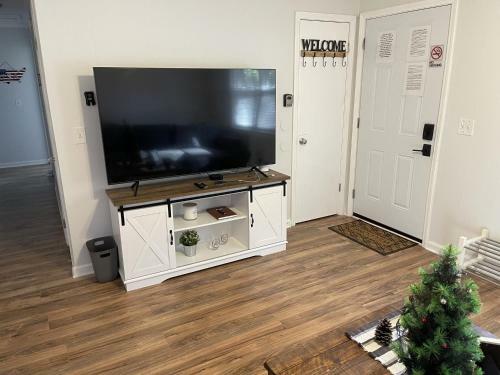 Newnan 25 Highland Park Drive
