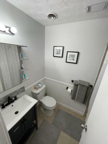 Newnan 25 Highland Park Drive