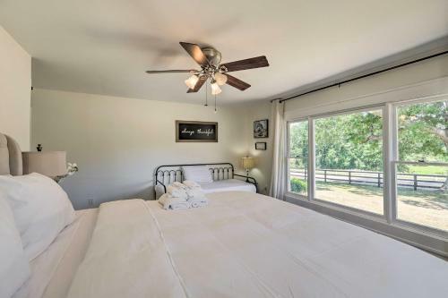 Idyllic Stockbridge Escape With Grill And Views!