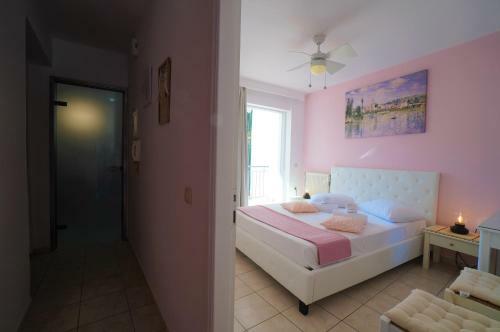 Apartamento Mandy Seafront Suites