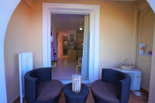 Apartamento Mandy Seafront Suites