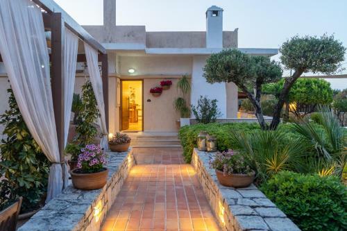 Green Acre Villa