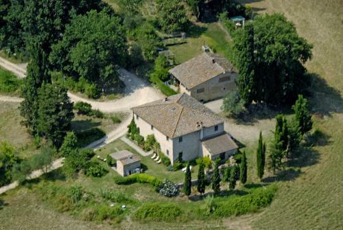 Agroturismo Corzano E Paterno