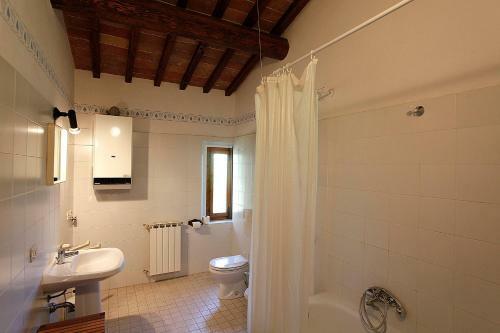 Agroturismo Corzano E Paterno