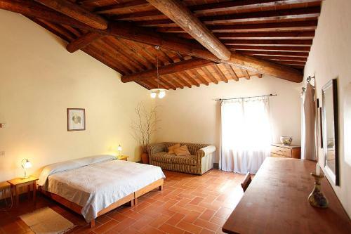 Agroturismo Corzano E Paterno