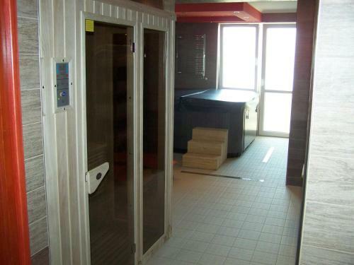 Korona Hotel �s �tterem