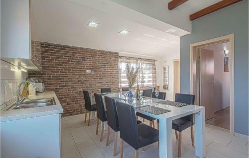 Holiday Home Pavicini 46
