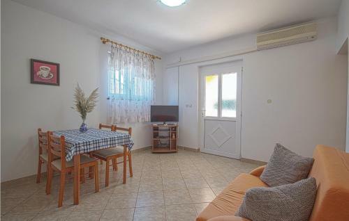 Holiday Home Pavicini 46